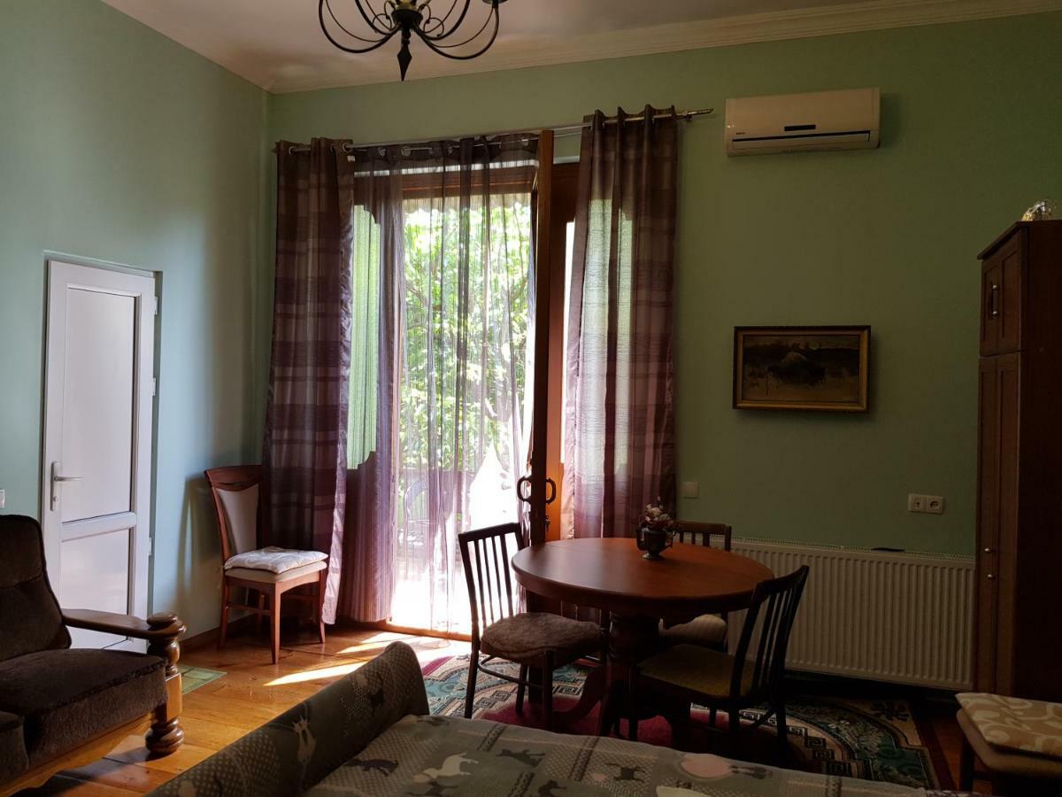Tamari Guest House Telavi Eksteriør billede